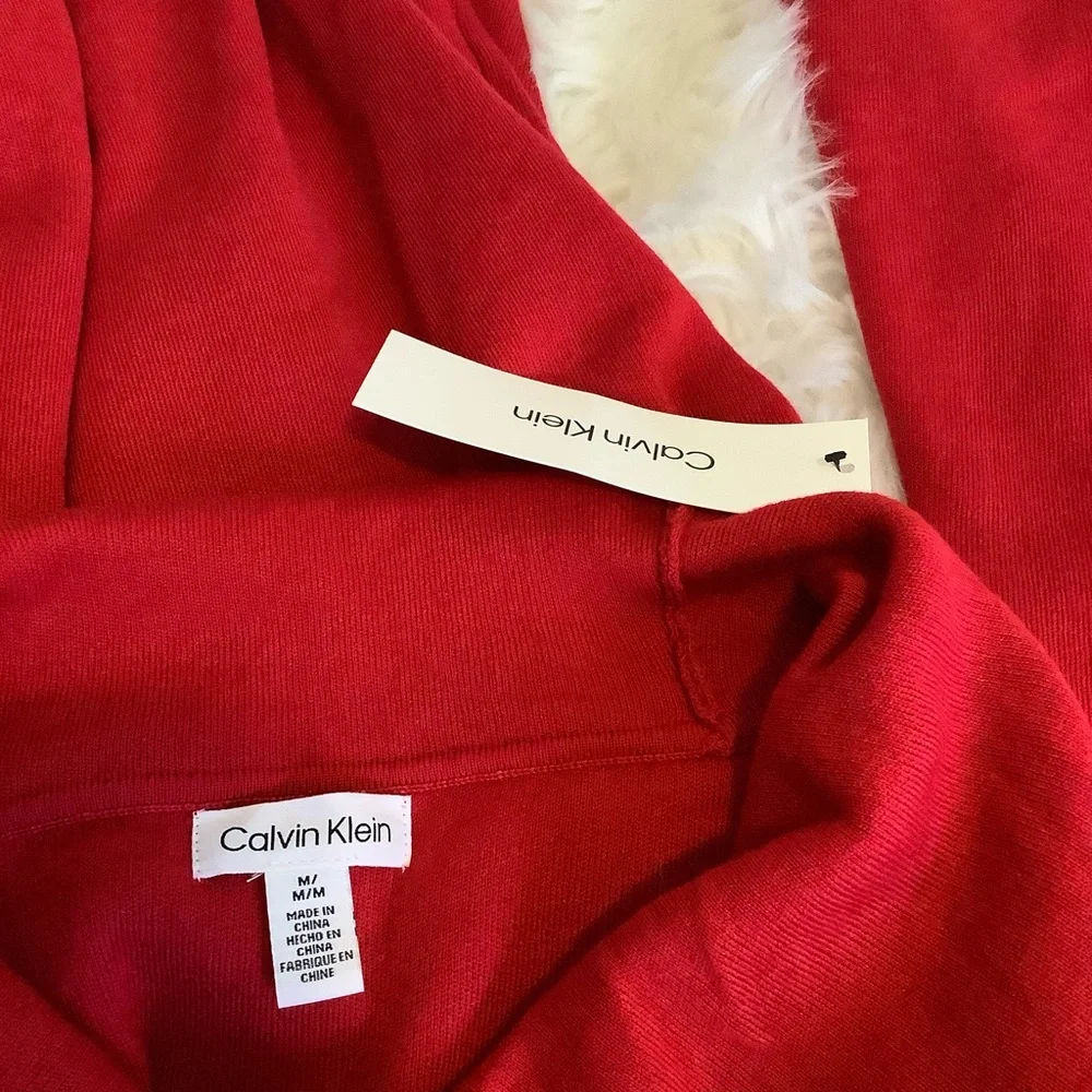 Calvin Klein Women’s Cowl Neck Medium Red Sweater NWT - Picture 2 of 8